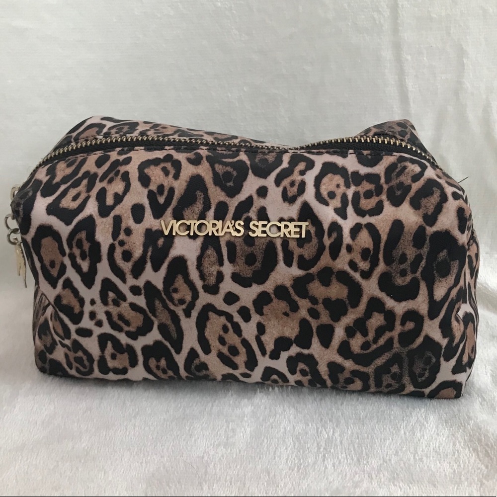 Free with Bundle Victoria’s Secret Makeup Bag